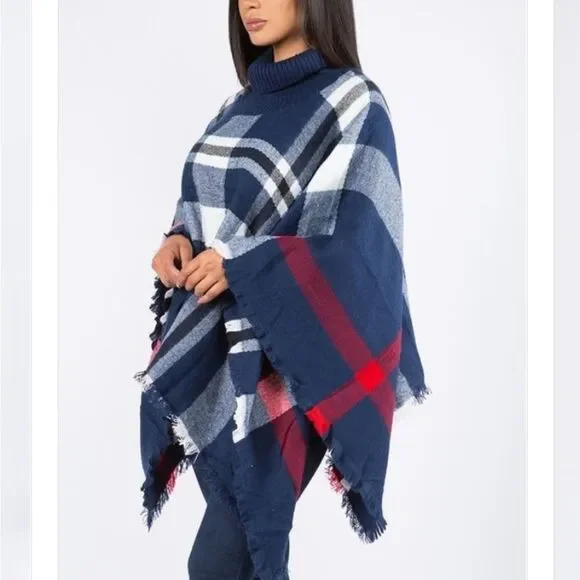 MIRA LUXE NAVY TURTLENECK PONCHO NWT - Picture 3 of 5